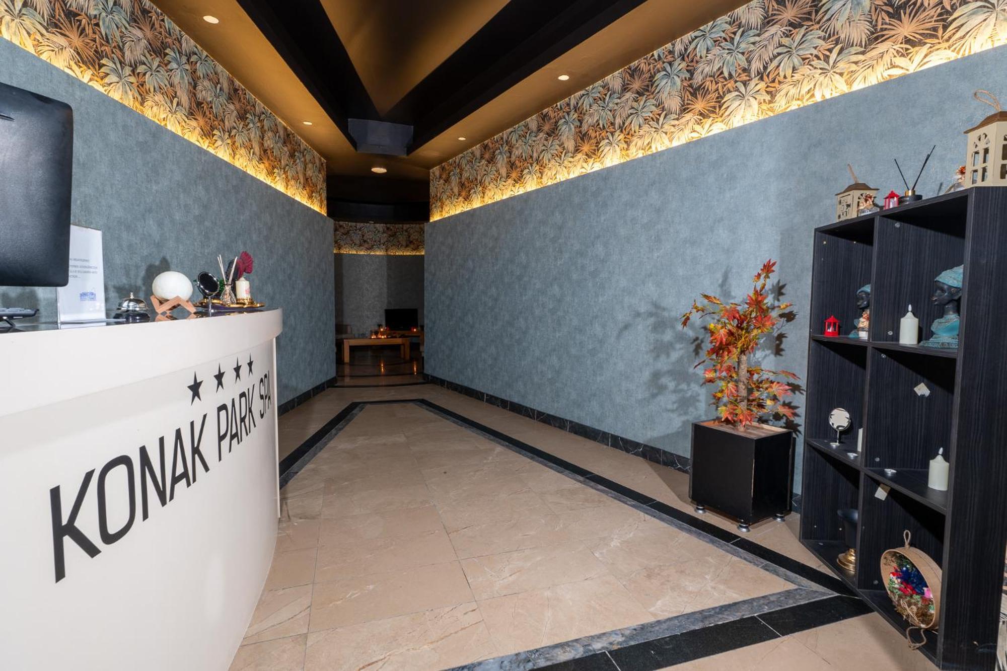 Konak Park Otel Yomra Trabzon Esterno foto
